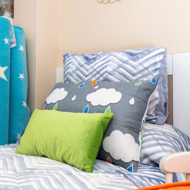 Cojines para cama en Vigo