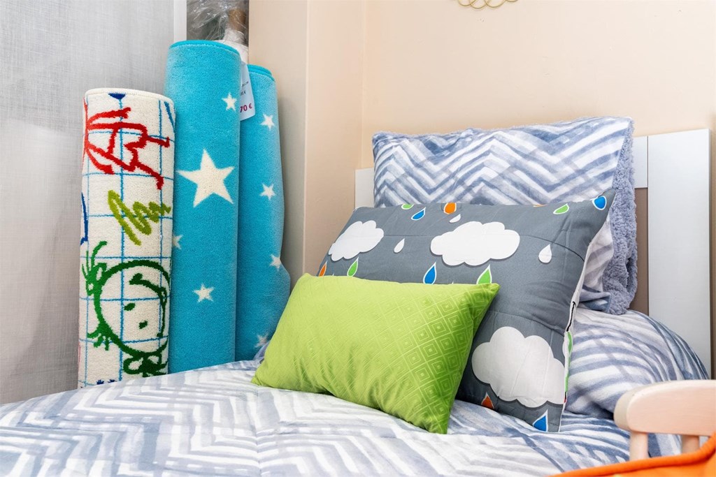 ¿Qué tipos de relleno son los más cómodos y duraderos para los cojines?